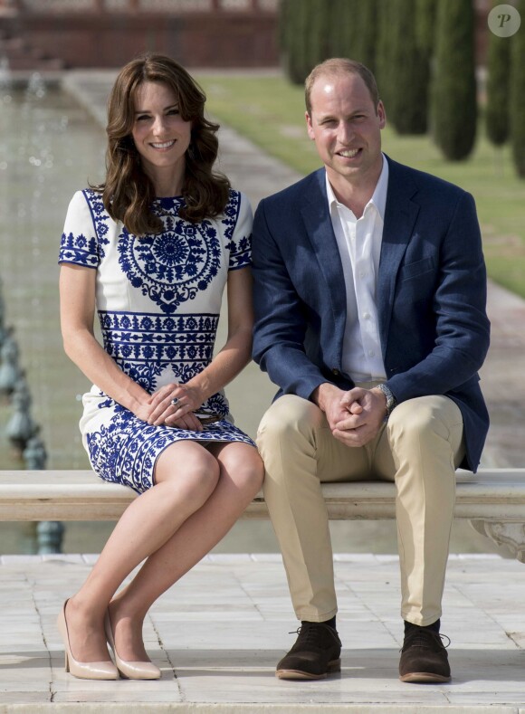 Le prince William et Kate Middleton devant le Taj Mahal le 16 avril 2016