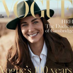 Kate Middleton en couverture de Vogue UK, pour l'édition qui célèbre le centenaire du magazine, en kiosque le 5 mai 2016.