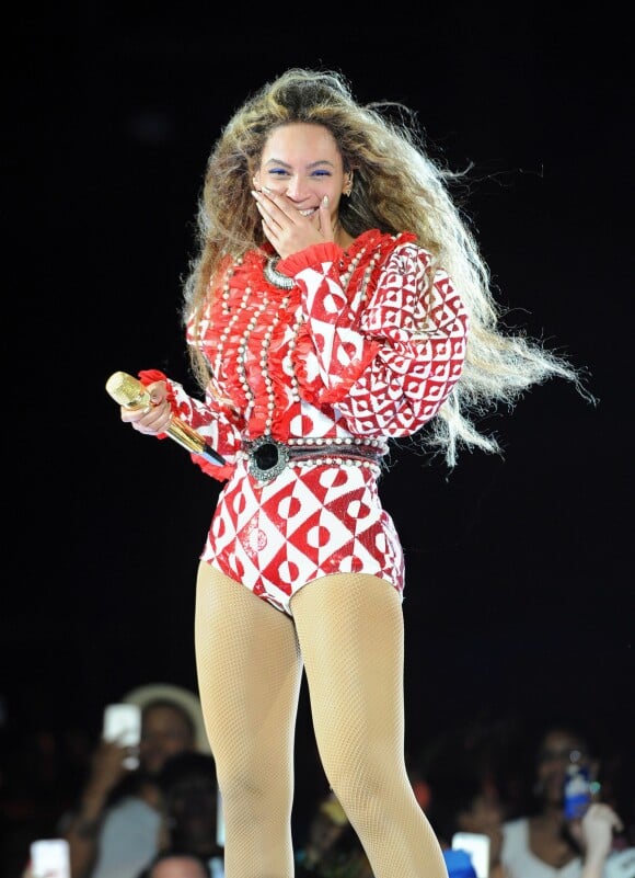 Premier spectacle de Beyoncé au stade Marlins Park à Miami, coup d'envoi de sa tournée "Formation World Tour", le 27 avril 2016.