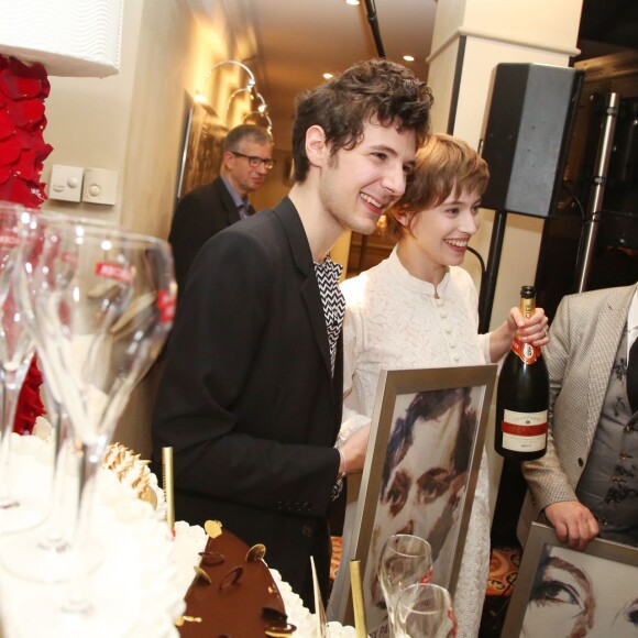 Vincent Lacoste, Lou de Laâge - 35ème édition des Prix Romy Schneider & Patrick Dewaere dans les salons de l'hôtel Scribe à Paris le 2 mai 2016. © Denis Guignebourg/Bestimage