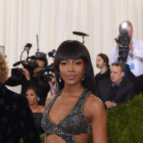 Le créateur Peter Dundas (Roberto Cavalli) et Naomi Campbell - Met Gala 2016, vernissage de l'exposition "Manus x Machina" au Metropolitan Museum of Art. New York, le 2 mai 2016.