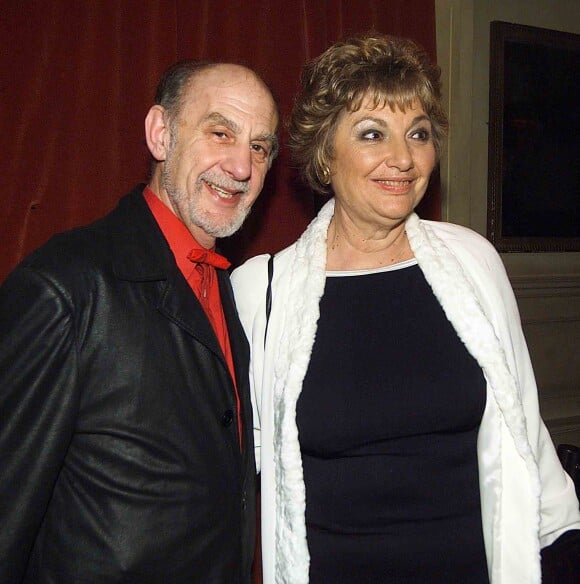 Les parents de Sacha Baron Cohen, Gerald et Daniella, à la soirée après la première du film "Ali G" au club Mayfair à Londres. Le 20 mars 2002