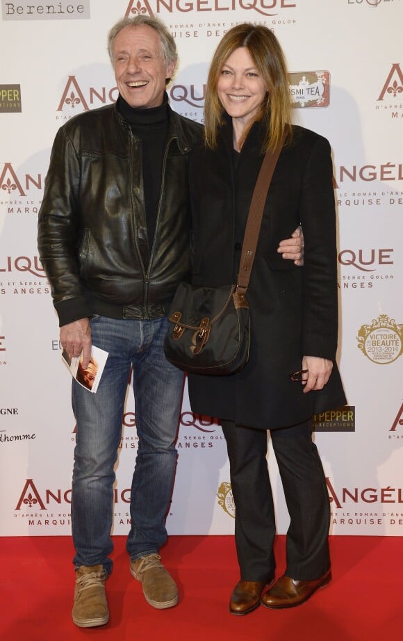 Alexandra Kazan et son compagnon Francois Bernheim à l'Avant-premiere du film "Angelique" au Gaumont Opera a Paris le 16 decembre 2013