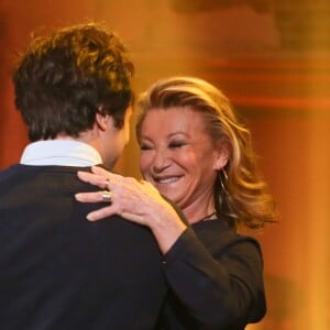 Exclusif - Vianney et Sheila, lors de l'enregistrement de l'émission Du côté de chez Dave à Paris, le 16 février 2016 (diffusion le 8 mai 2016 à 16h10 sur France 3).