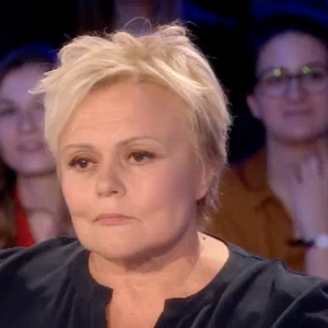 Muriel Robin, dans On n'est pas couché le samedi 7 mai 2016.