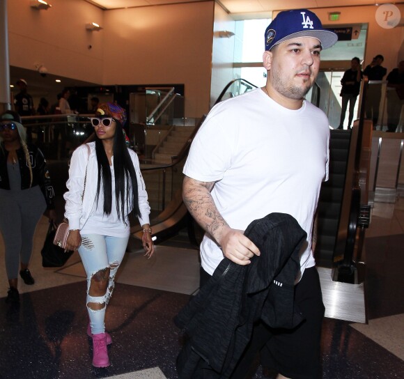 Rob Kardashian et Blac Chyna à l'aéroport de LAX à Los Angeles, le 25 mars 2016