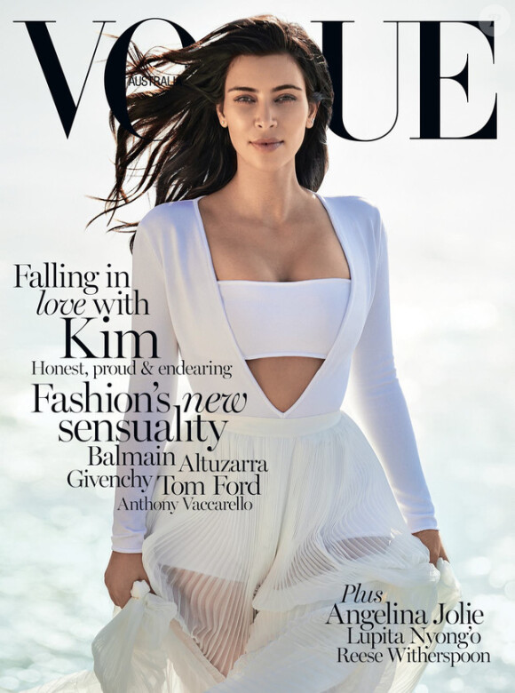 Kim Kardashian en couverture du magazine Vogue Australia. Numéro de Février 2015.