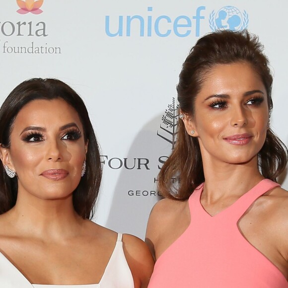 Eva Longoria et Cheryl Fernandez-Versini à la 7ème Édition du Global Gift Gala au Four Seasons Hotel George V à Paris le 9 mai 2016