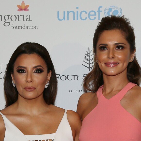 Eva Longoria et Cheryl Fernandez-Versini à la 7ème Édition du Global Gift Gala au Four Seasons Hotel George V à Paris le 9 mai 2016