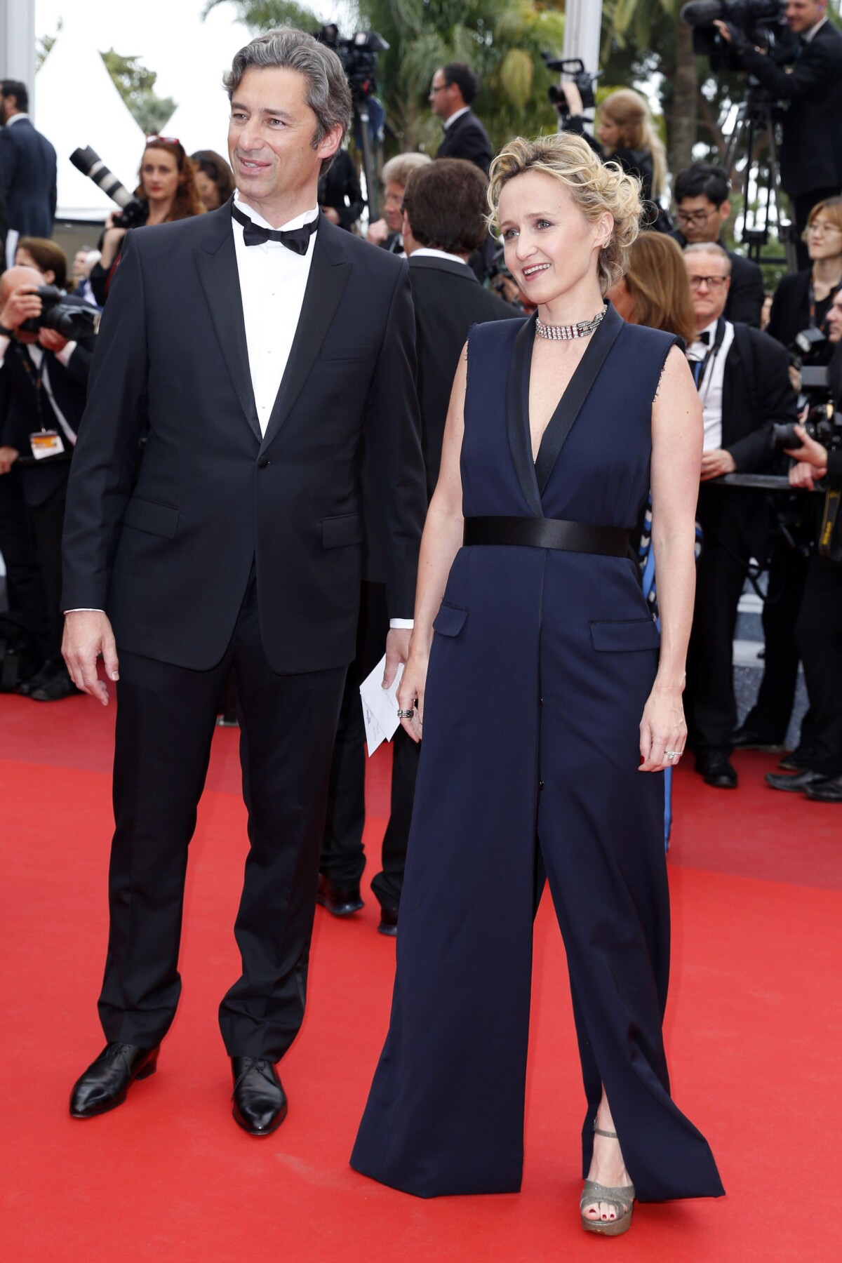 Photo : Caroline Roux et son mari Laurent Solly - Montée des marches du film "Ma Loute" lors du 69ème Festival International du Film de Cannes. Le 13 mai 2016. © Borde-Jacovides-Moreau/Bestimage - Purepeople