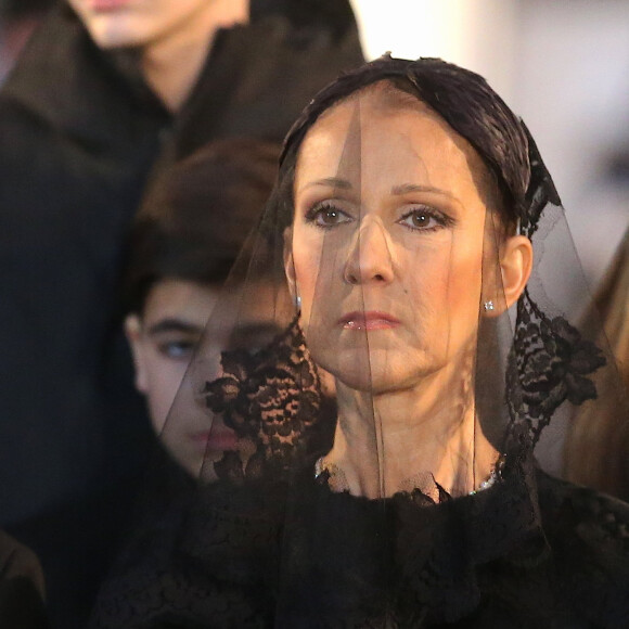 Céline Dion - Sorties des obsèques nationales de René Angélil en la Basi­lique Notre-Dame de Montréal, le 22 janvier 2016