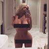 Lorsque Kim Kardashian publie des selfies nus sur Instagram.