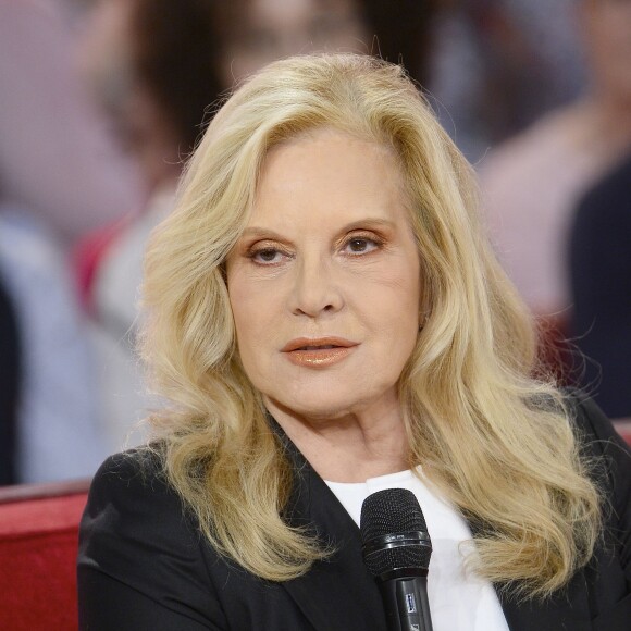 Sylvie Vartan - Enregistrement de l'émission "Vivement Dimanche" à Paris le 2 Décembre 2015