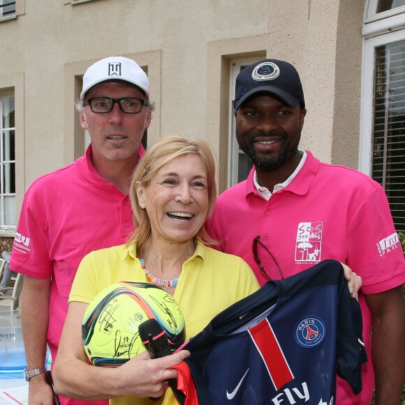 Laurent Blanc, Véronique Chaplain - 24ème édition du "Tee Break du Coeur" organisée dans un but caritatif sur le golf des Yvelines, au château de la Couharde le 17 mai 2016