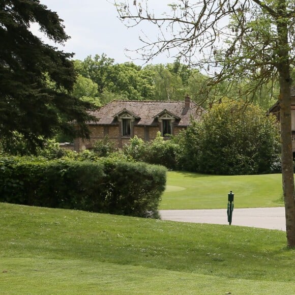 Yannick Noah - 24ème édition du "Tee Break du Coeur" organisée dans un but caritatif sur le golf des Yvelines, au château de la Couharde le 17 mai 2016