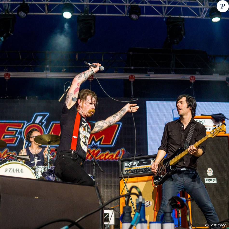 Jesse Hughes Le Groupe Eagles Of Death Metal En Concert Lors Du Byron Bay Bluesfest à Byron