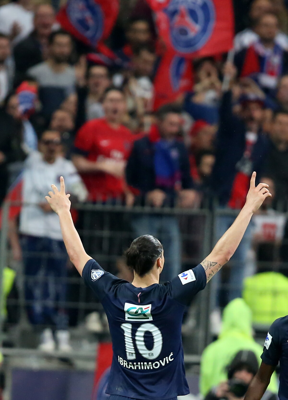 Maillot Domicile PSG 2015/16 Homme Nike Taille L – Version Pro Hommage Zlatan, Très Bon état