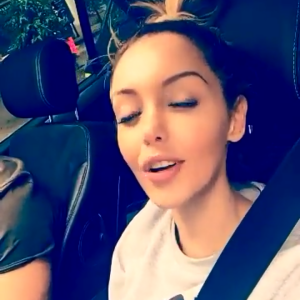 Nabilla Benattia sur Snpachat, dimanche 22 mai 2016