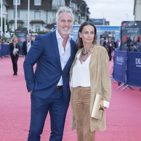 David Ginola et sa femme Coraline lors de la projection de Life au 41e Festival du film américain de Deauville, le 5 septembre 2015.