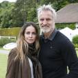 Exclusif - David Ginola et sa femme Coraline lors de la 15e édition des Balles Blanches au Golf du Prieuré à Sailly, le 2 juin 2015.