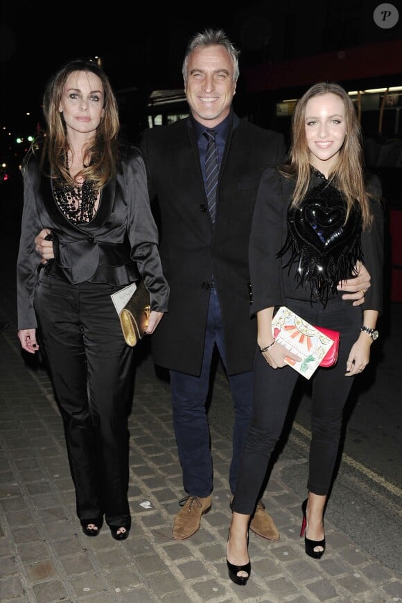 David Ginola, sa femme Caroline et leur fille Carla à la soirée First Fabulous Fund Fair à Londres, le 24 février 2015.