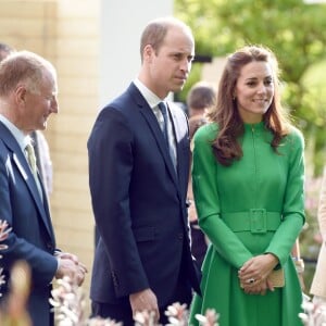 Le prince William et la duchesse Catherine de Cambridge au Chelsea Flower Show 2016 à Londres, le 23 mai 2016.