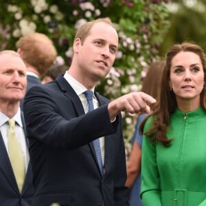 Le prince William et la duchesse Catherine de Cambridge au Chelsea Flower Show 2016 à Londres, le 23 mai 2016.