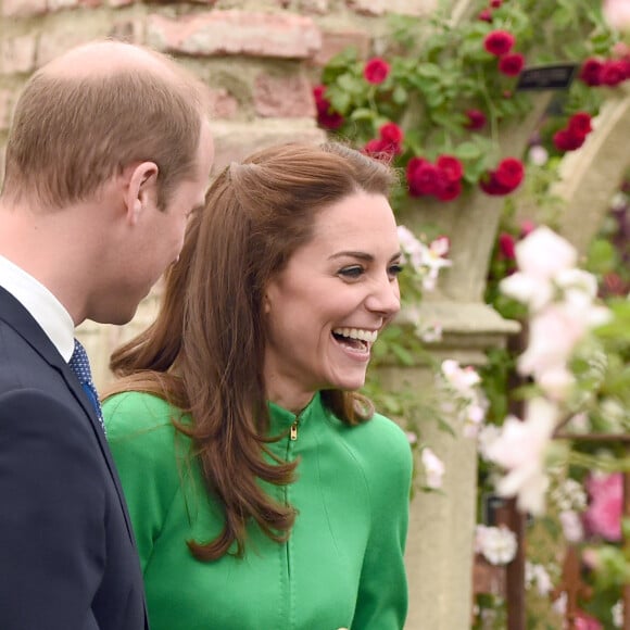 Le prince William et la duchesse Catherine de Cambridge au Chelsea Flower Show 2016 à Londres, le 23 mai 2016.