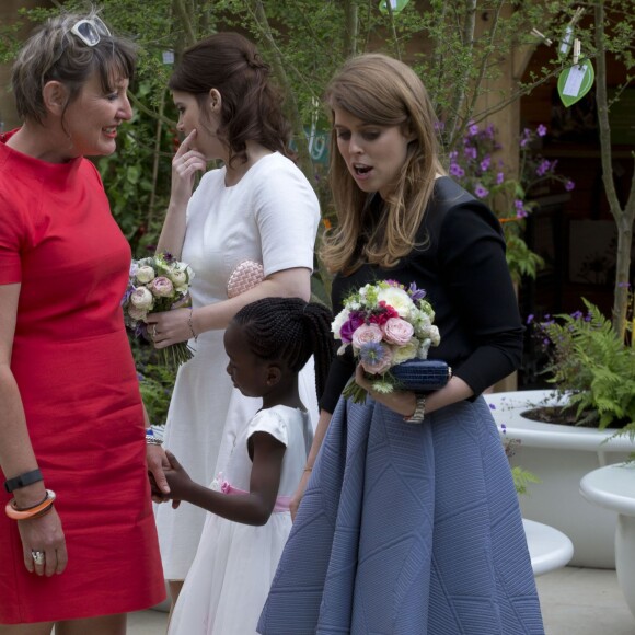 La princesse Eugenie d'York et la princesse Beatrice d'York au Chelsea Flower Show 2016 à Londres, le 23 mai 2016.