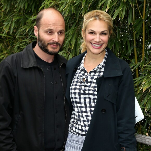 Fabrice Du Welz et Helena Noguerra au village des Internationaux de France de tennis de Roland Garros à Paris. Le 24 mai 2016 © Dominique Jacovides / Bestimage