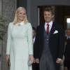 La princesse Mette-Marit de Norvège et le prince Frederik de Danemark - Baptême du prince Oscar de Suède à Stockholm en Suède le 27 mai 2016.