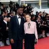 Thomas Ngijol et sa compagne Karole Rocher - Montée des marches de la cérémonie de clôture du 69ème Festival International du Film de Cannes. Le 22 mai 2016. © Olivier Borde-Cyril Moreau/Bestimage