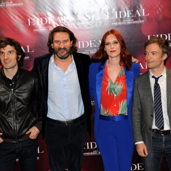 Gaspard Proust, Frederic Beigbeder, Audrey Fleurot, Jonathan Lambert lors de la première de L'Idéal au Grand Rex, Paris, le 30 mai 2016.