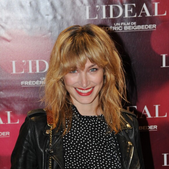 Pauline Lefèvre lors de la première de L'Idéal au Grand Rex, Paris, le 30 mai 2016.