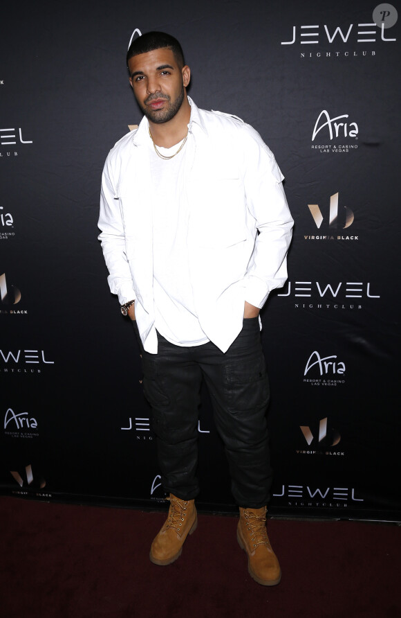 Drake à l'ouverture du Jewel Nightclub à Las vegas, le 20 mai 2016
