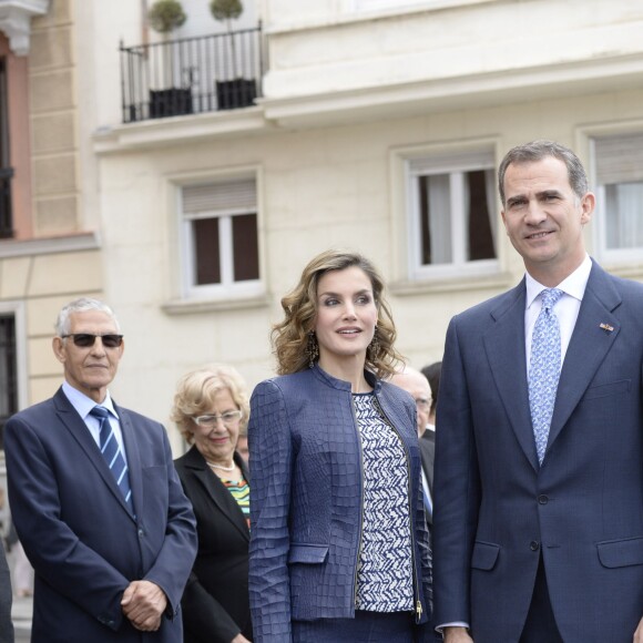 Le roi Felipe VI, la reine Letizia d'Espagne et la princesse Beatrix des Pays-Bas ont inauguré l'exposition "El Bosco" consacrée au peintre Jérôme Bosch au musée du Prado à Madrid, le 30 mai 2016.