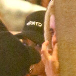 Justin Bieber et Rita Ora mangent un morceau au restaurant Kitchen 24 après avoir passé la soirée au club Warwick. Los Angeles, le 2 juin 2016