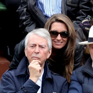 Anne-Claire Coudray et Jean-Claude Narcy dans les tribunes des internationaux de France de Roland Garros à Paris le 4 juin 2016. © Moreau - Jacovides / Bestimage04/06/2016 - Paris