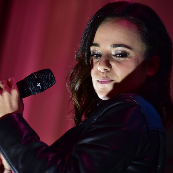 Exclusif - Alizée - Célébrités lors du dîner caritatif pour l'Euro foot jeunes organisé à la Mairie de Lille le 4 juin 2016. © Giancarlo Gorassini / Bestimage