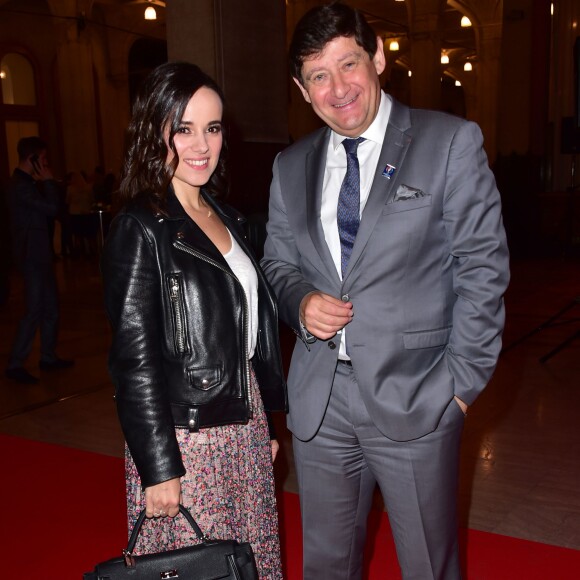 Exclusif - Alizée et le ministre de la Jeunesse et des Sports Patrick Kanner - Célébrités lors du dîner caritatif pour l'Euro foot jeunes organisé à la Mairie de Lille le 4 juin 2016. © Giancarlo Gorassini / Bestimage