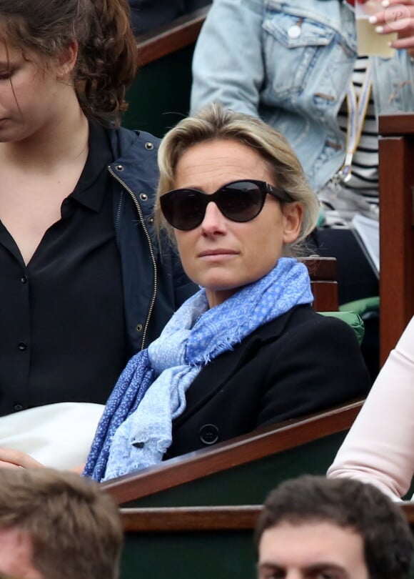Anne-Sophie Lapix dans les tribunes de la finale homme des internationaux de France de Roland Garros à Paris le 5 juin 2016. © Moreau-Jacovides / Bestimage