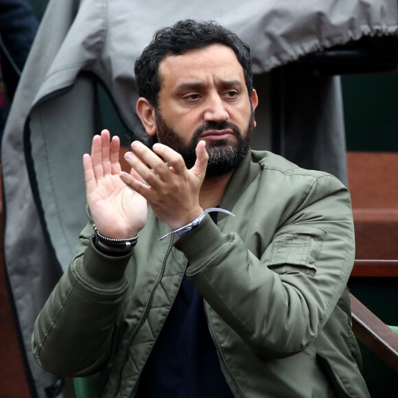 Cyril Hanouna - People dans les tribunes lors du Tournoi de Roland-Garros (les Internationaux de France de tennis) à Paris, le 29 mai 2016. © Dominique Jacovides/Bestimage