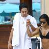 Austin Mahone et sa petite amie Katya Elise Henry profitent d'un après-midi ensoleillé sur la plage de Miami, le 4 juin 2016.