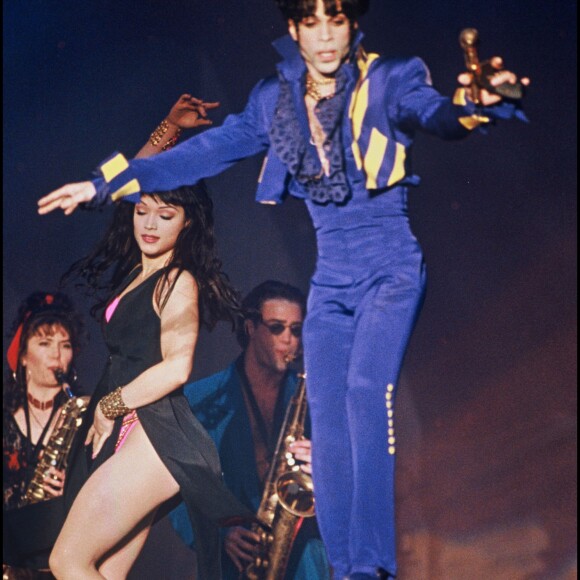 Mayte Garcia et Prince en concert à Wembley à Londres en août 1993