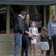 Ben Affleck, Jennifer Garner et leurs enfants Violet, Seraphina et Samuel à Londres le 26 mai 2016.