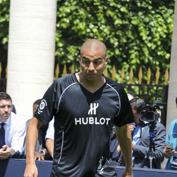 David Trezeguet - Pelé et Diego Maradona s'affrontent lors d'un match de football amical au Palais Royal à Paris le 9 juin 2016.