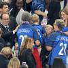 Francois Hollande et la famille de Laurent Koscielny au match d'ouverture de l'Euro 2016, France-Roumanie au Stade de France, le 10 juin 2016. © Cyril Moreau/Bestimage10/06/2016 - Saint-Denis