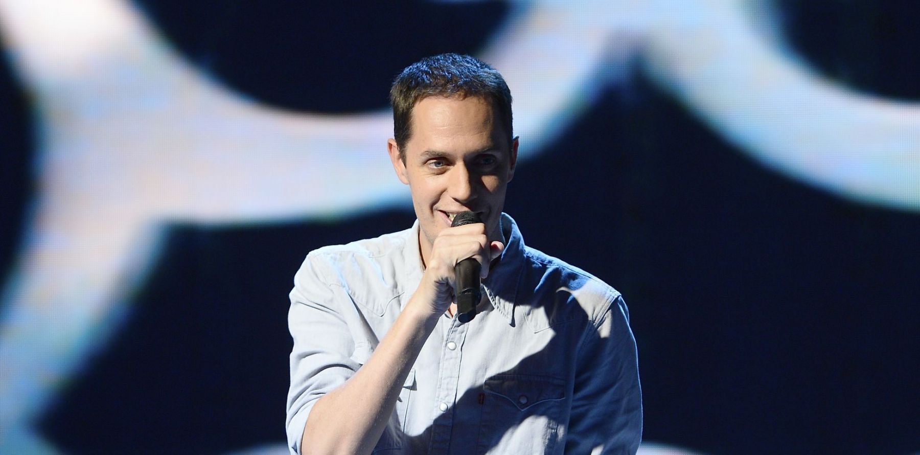 Pourquoi Grand Corps Malade à Une Canne