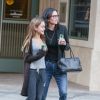 Courteney Cox se promène avec sa fille Coco Arquette dans les rues de Los Angeles, le 3 mai 2016