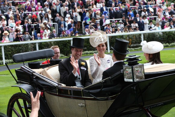 Le prince William et Kate Catherine Middleton, duchesse de Cambridge - Deuxième jour des courses hippiques "Royal Ascot". Le 15 juin 2016  15 June 2016. The second day of the Royal Ascot Meeting, at Ascot Racecourse, Berkshire, UK.15/06/2016 - Ascot